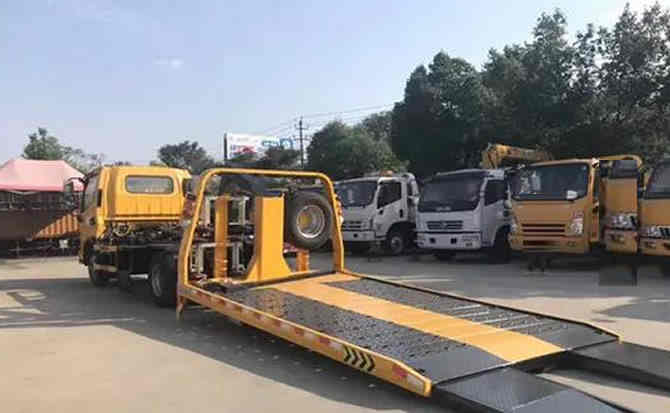 宜宾汽车中途维修案例